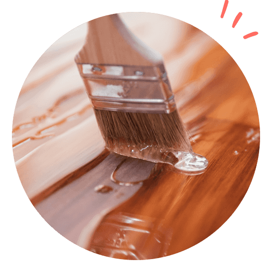 Malekost som maler med oljemaling